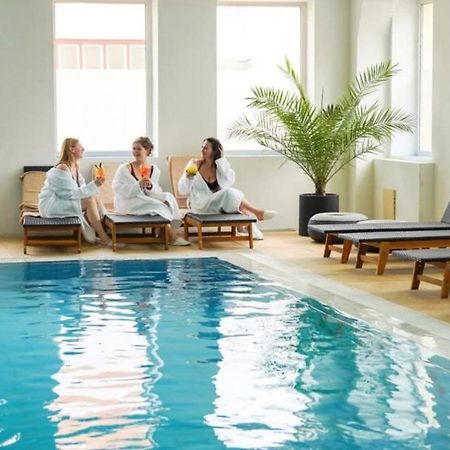 Caprioara Spa&Wellness Resort Ковасна Экстерьер фото