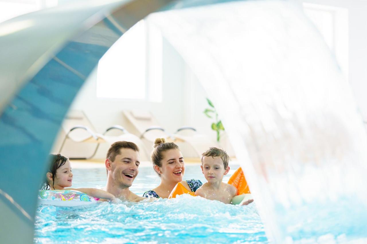 Caprioara Spa&Wellness Resort Ковасна Экстерьер фото