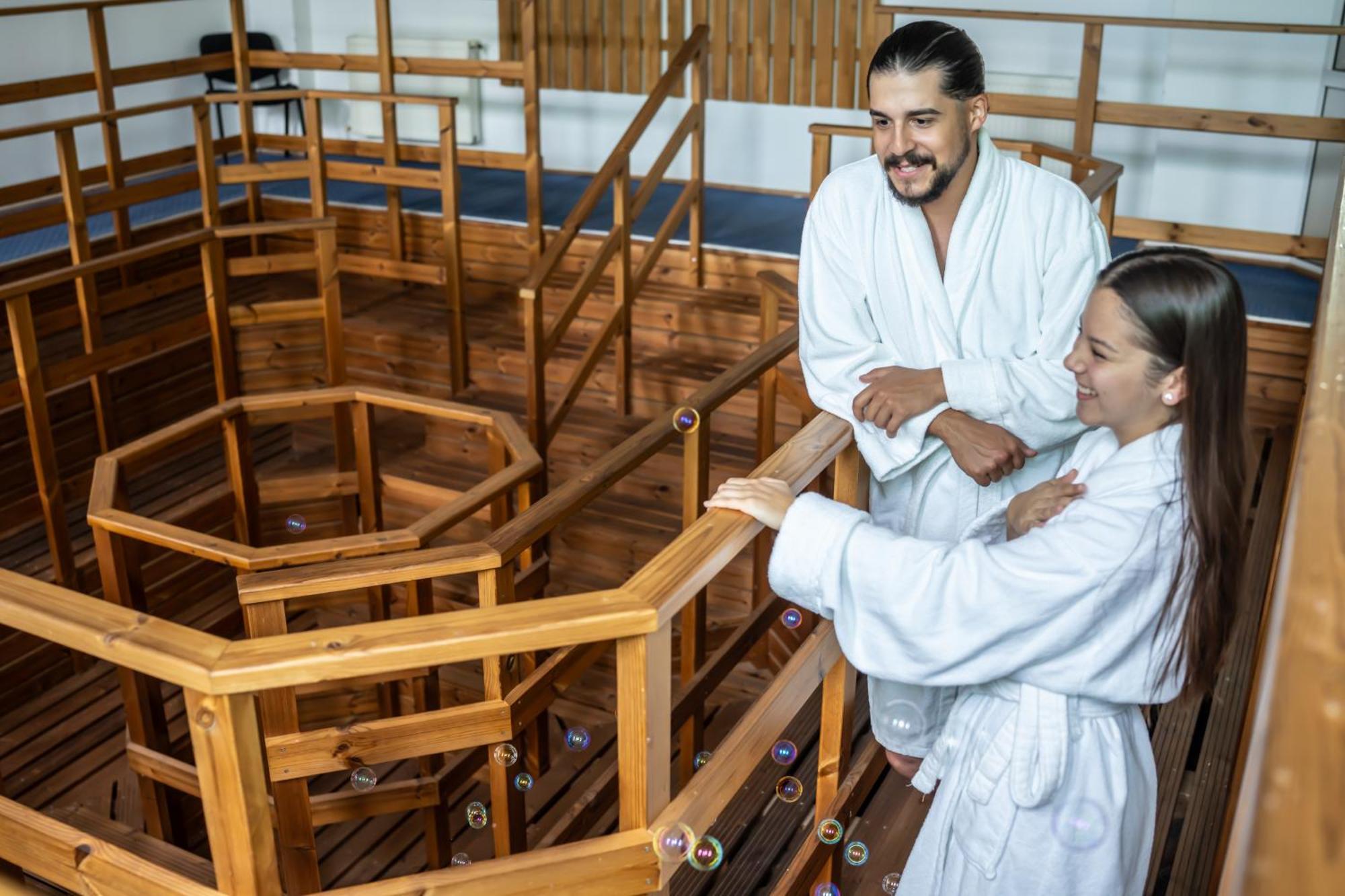 Caprioara Spa&Wellness Resort Ковасна Экстерьер фото